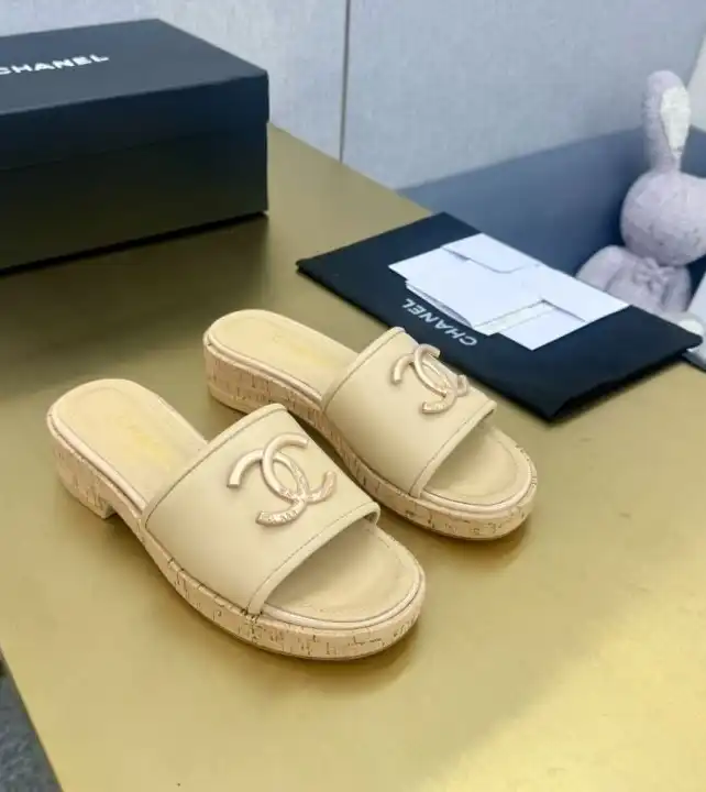 hype Chanel Slippers