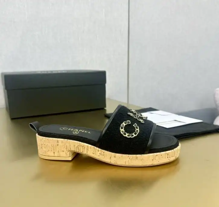 hype Chanel Slippers