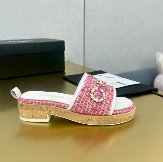 hype Chanel Slippers