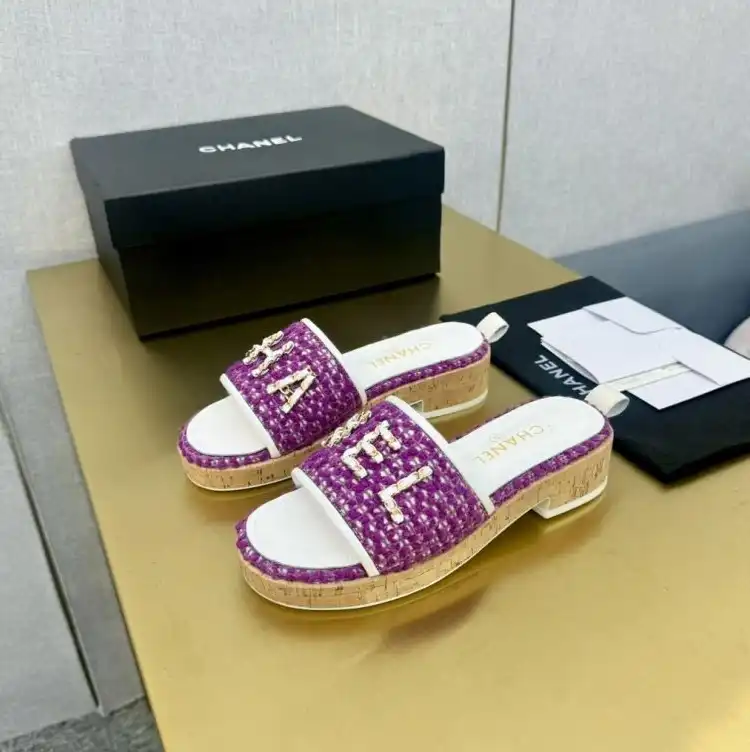 hype Chanel Slippers