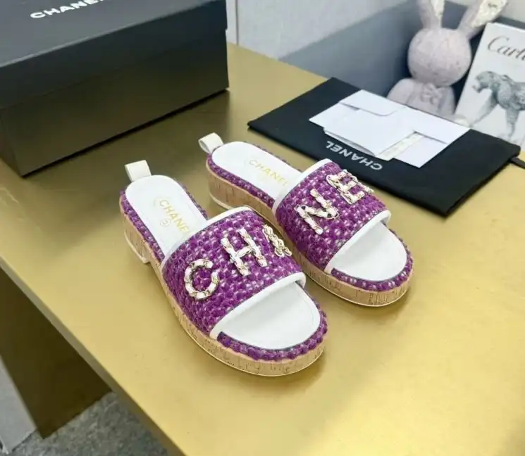 hype Chanel Slippers