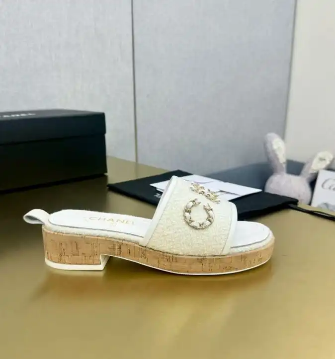 hype Chanel Slippers