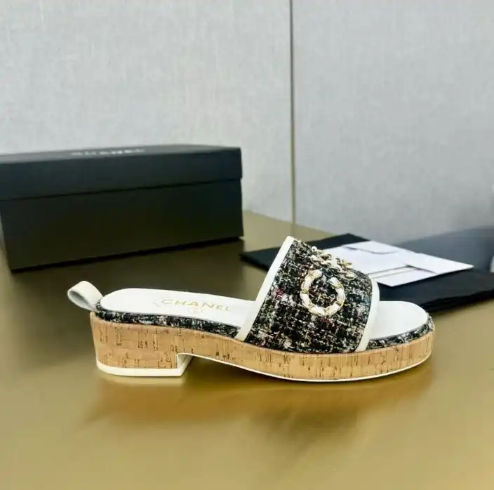 hype Chanel Slippers