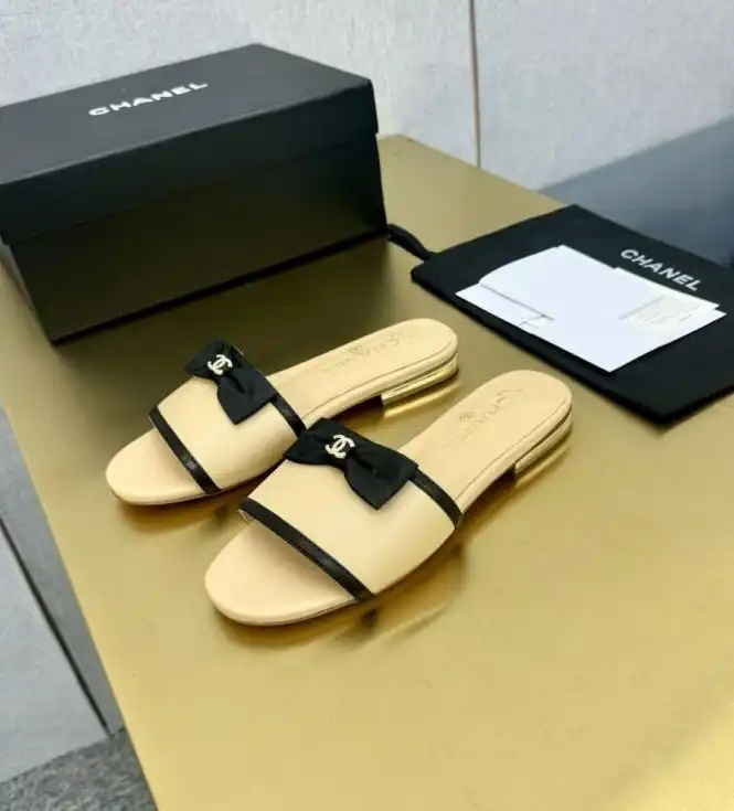 hype Chanel Slippers