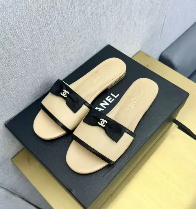 hype Chanel Slippers