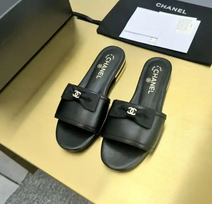 hype Chanel Slippers