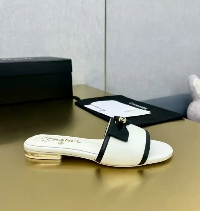 hype Chanel Slippers