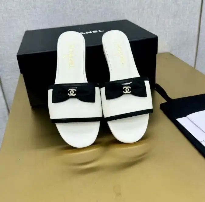 hype Chanel Slippers