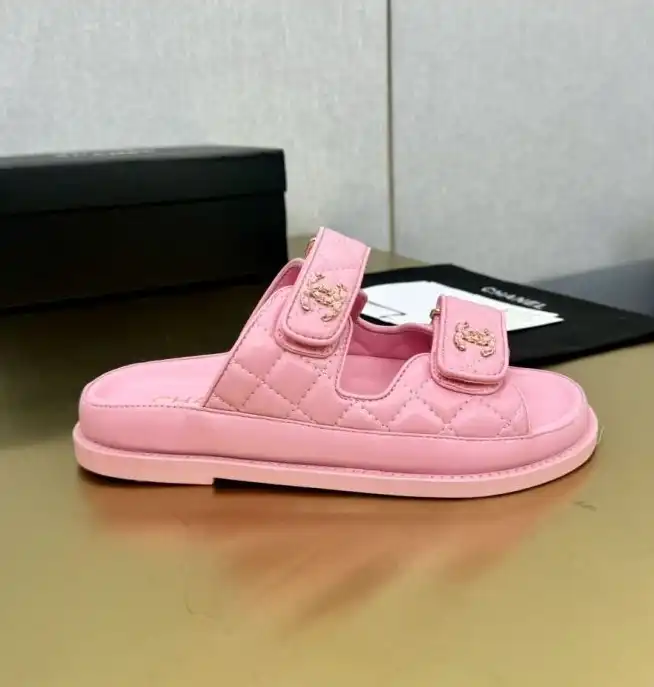 hype Chanel Slippers