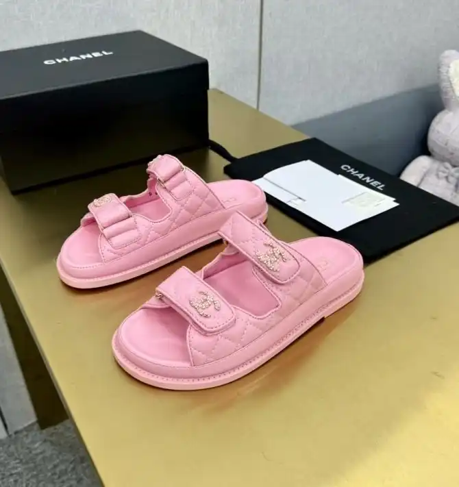 hype Chanel Slippers