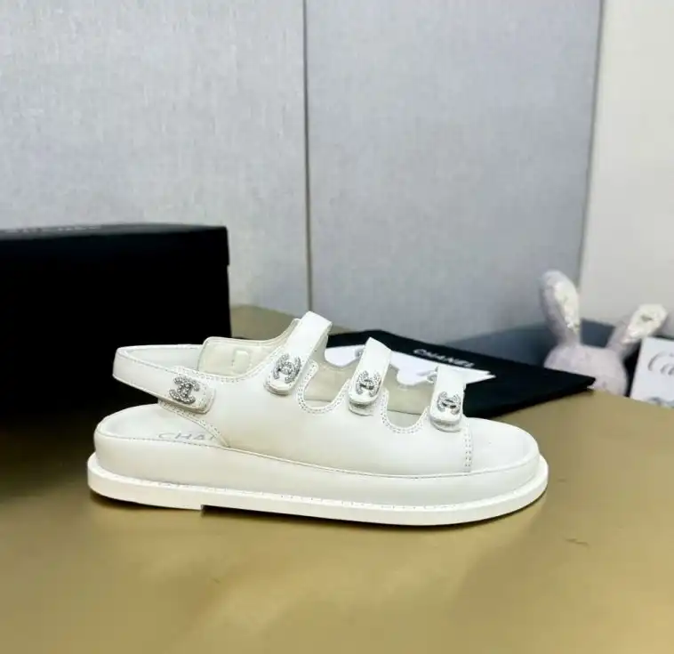 hype Chanel Slippers