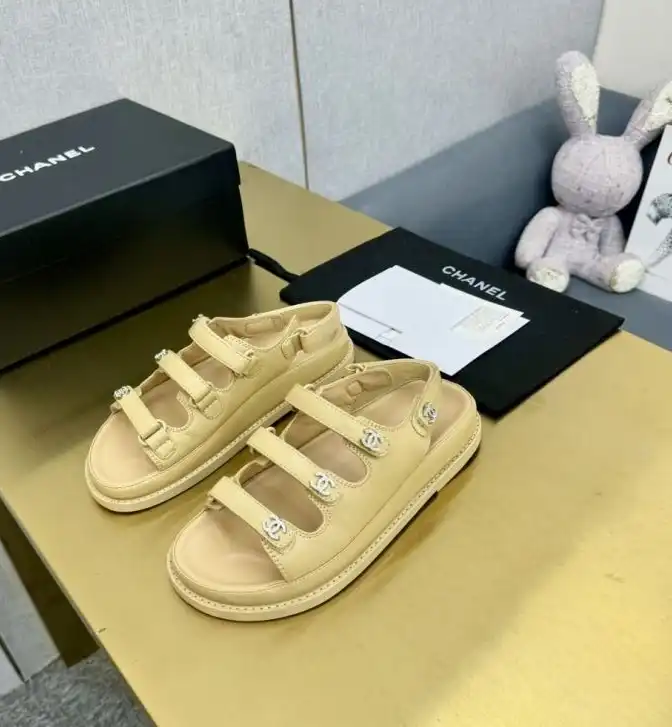 hype Chanel Slippers