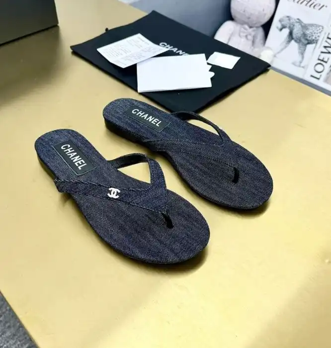 hype Chanel Slippers