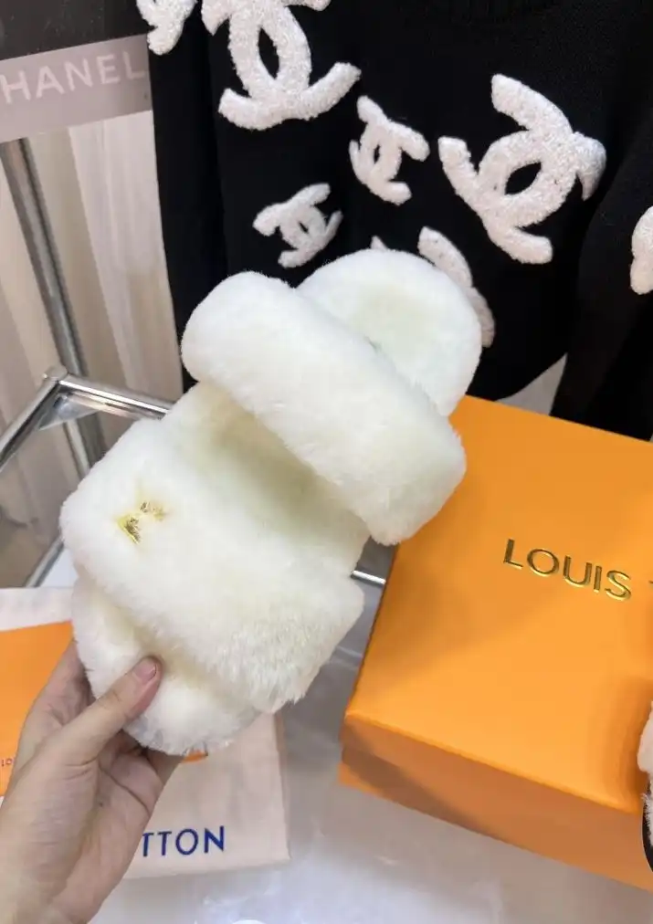 hype LV Slippers