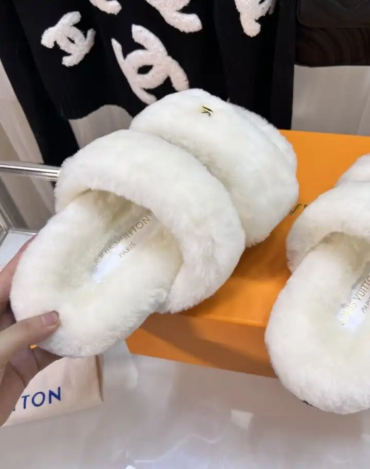 hype LV Slippers