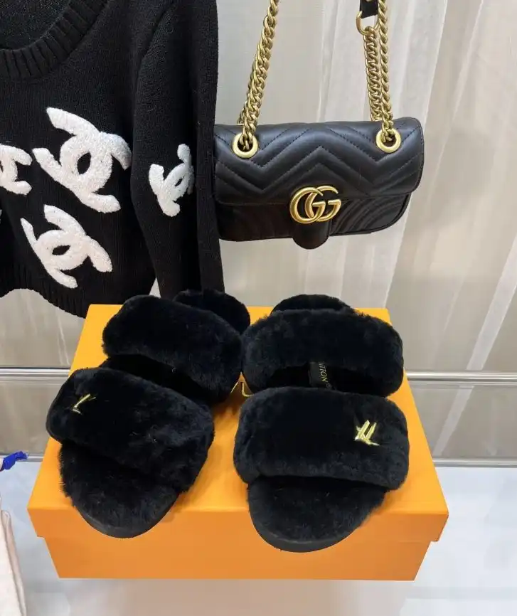 hype LV Slippers