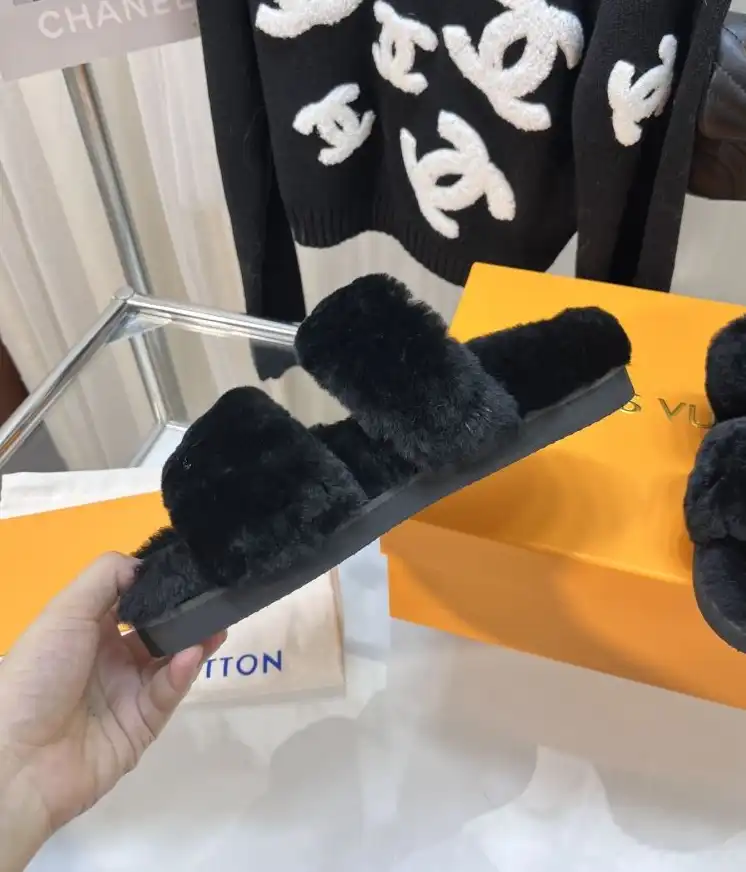 hype LV Slippers