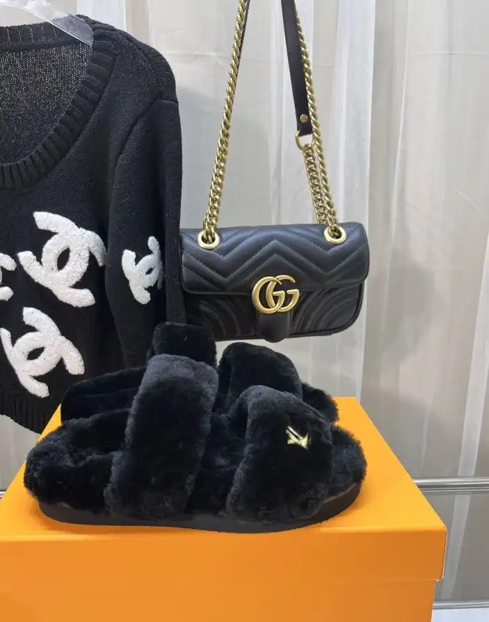 hype LV Slippers