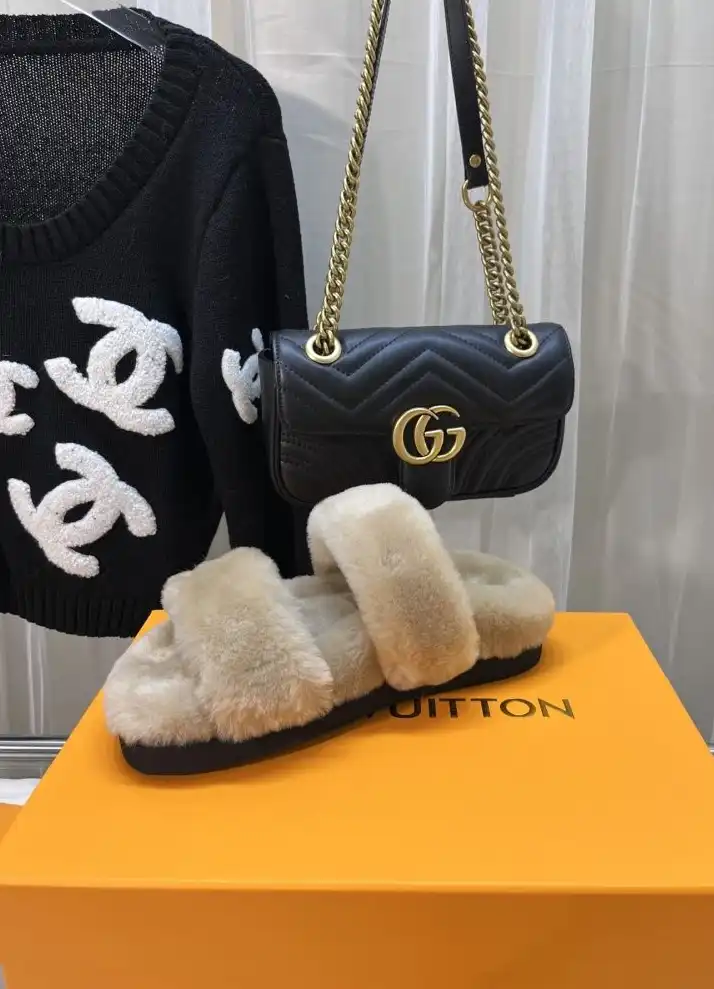 hype LV Slippers