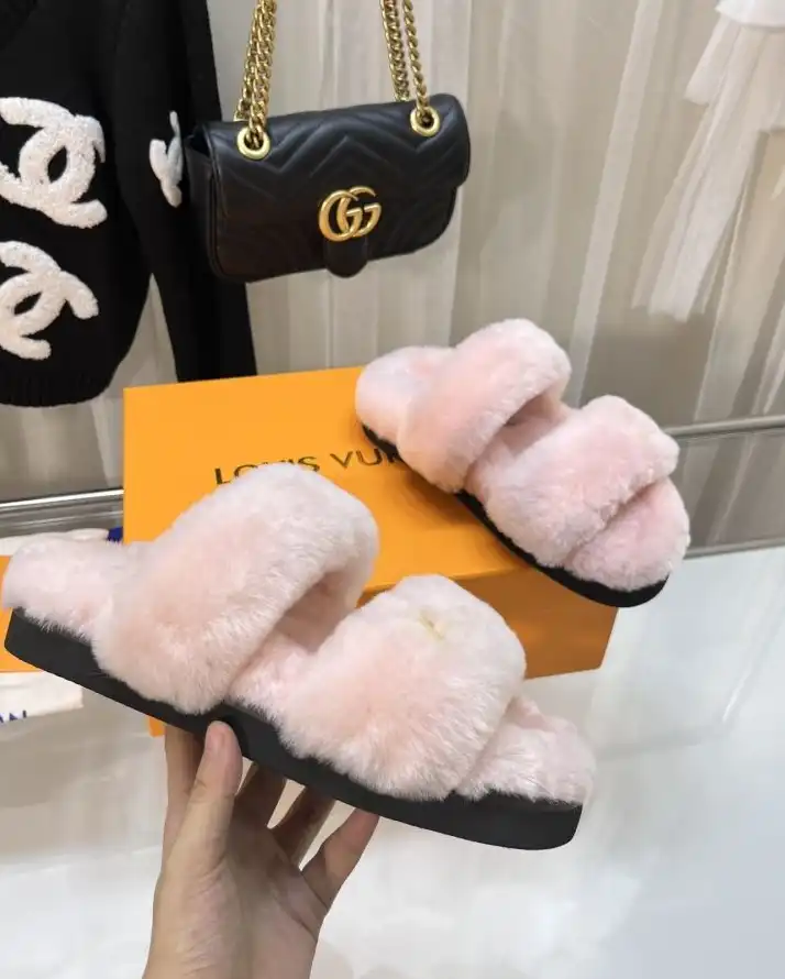 hype LV Slippers