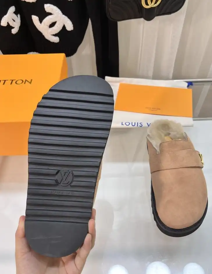 hype LV Slippers