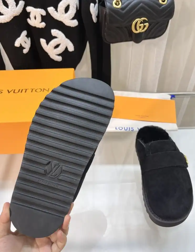 hype LV Slippers