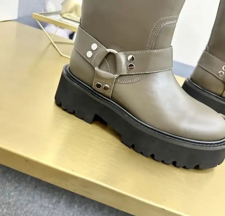 hype Celine Boots