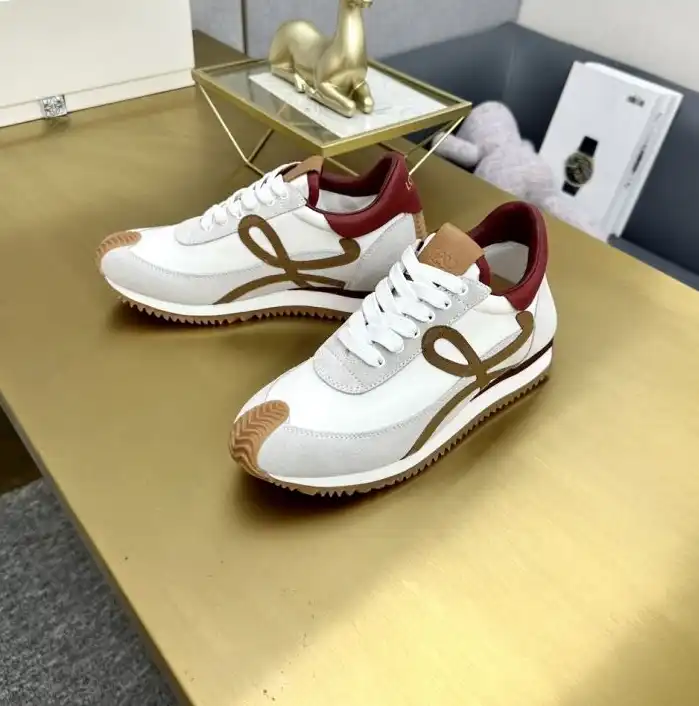 hype Loewe Sneakers