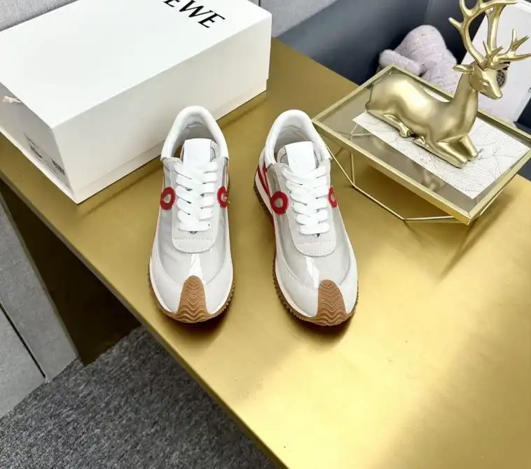 hype Loewe Sneakers