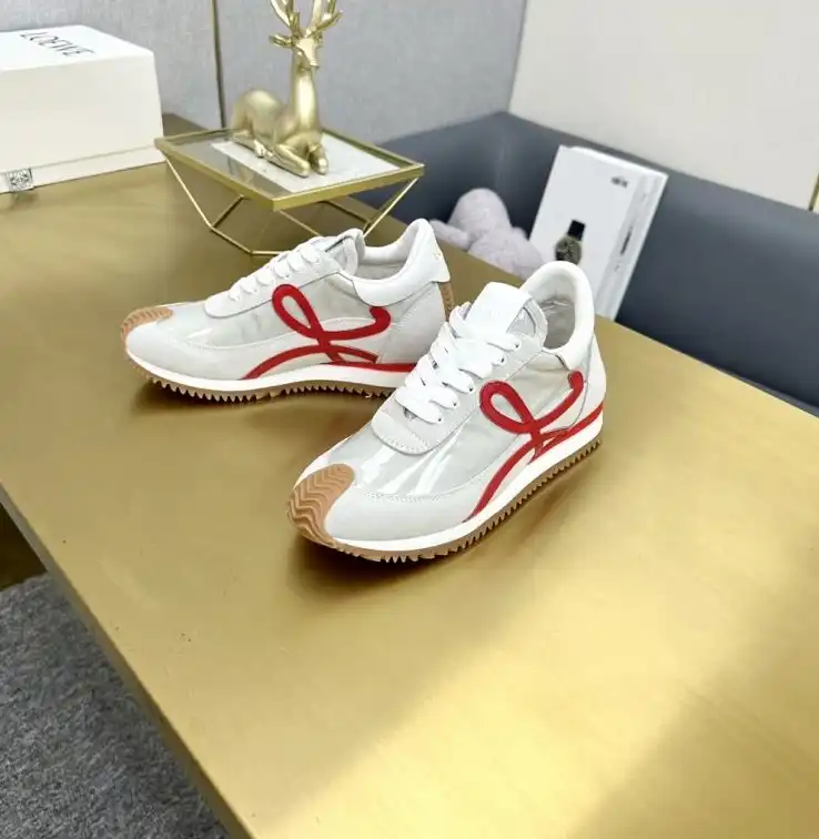 hype Loewe Sneakers