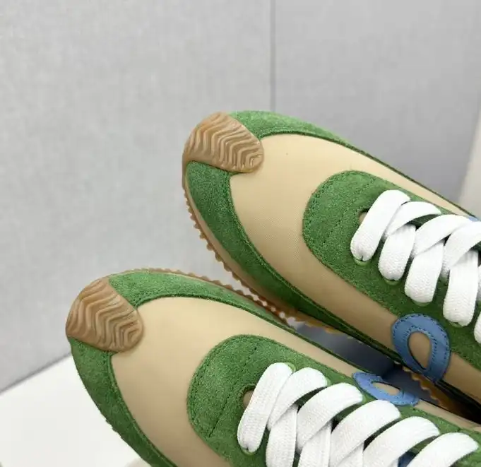 hype Loewe Sneakers