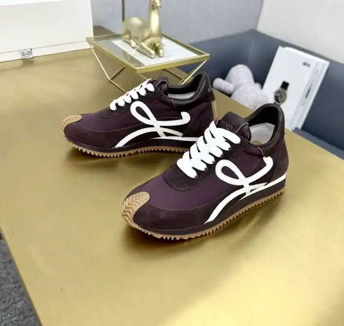 hype Loewe Sneakers