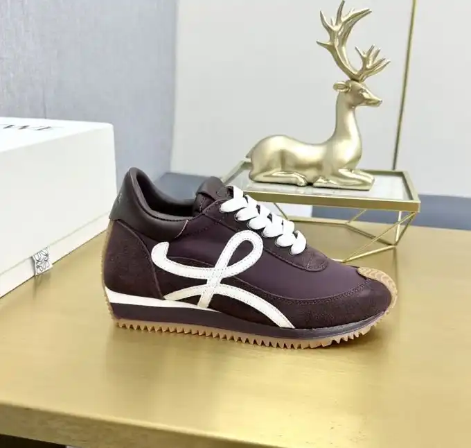 hype Loewe Sneakers