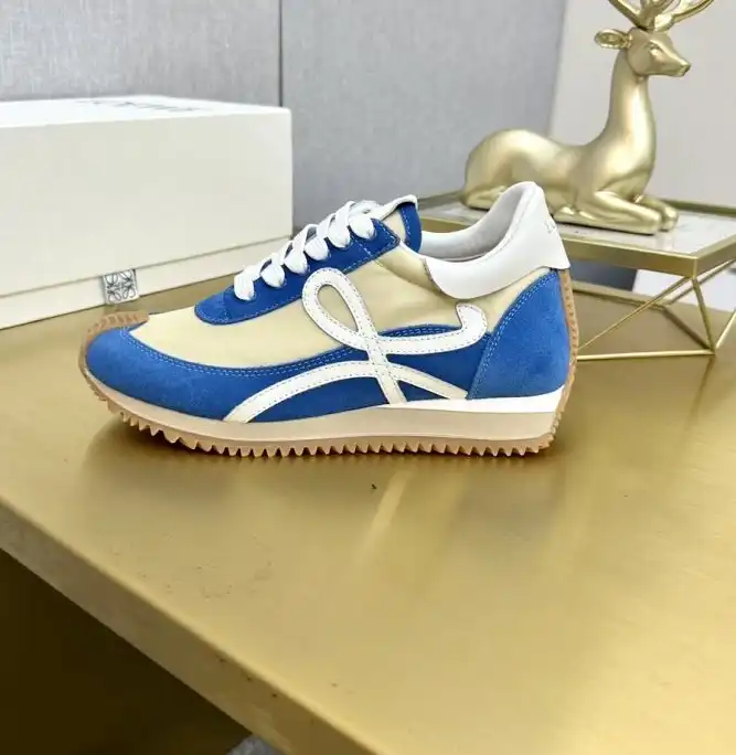 hype Loewe Sneakers