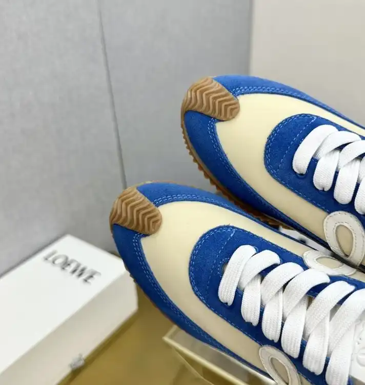 hype Loewe Sneakers