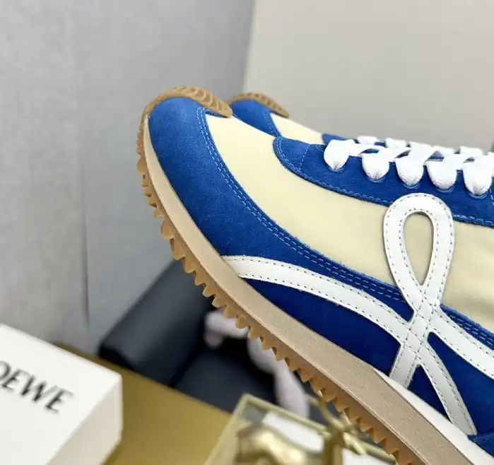 hype Loewe Sneakers