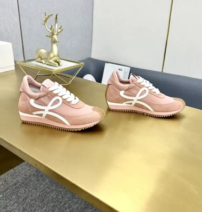 hype Loewe Sneakers