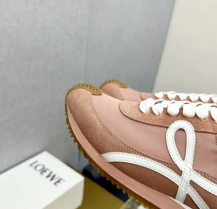 hype Loewe Sneakers