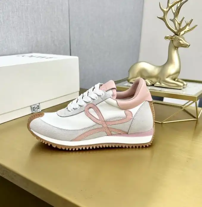 hype Loewe Sneakers