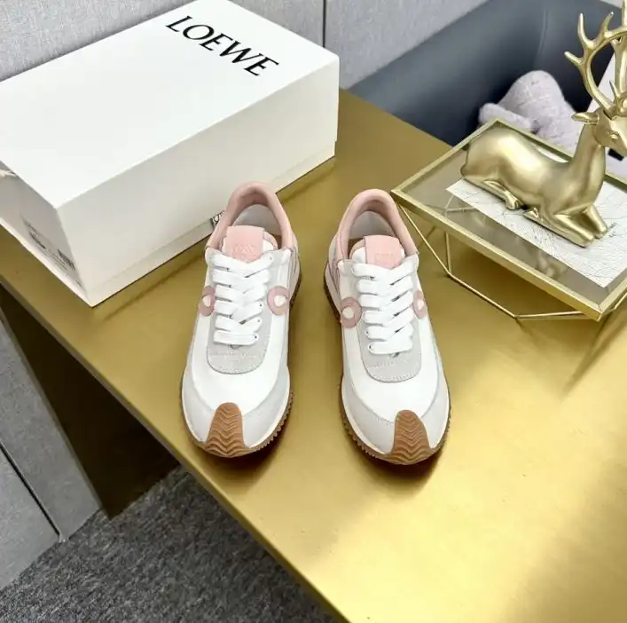 hype Loewe Sneakers