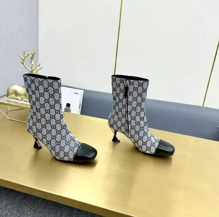 hype Gucci Boots