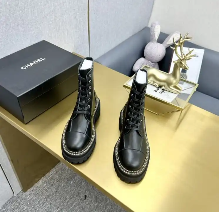 hype Chanel Boots