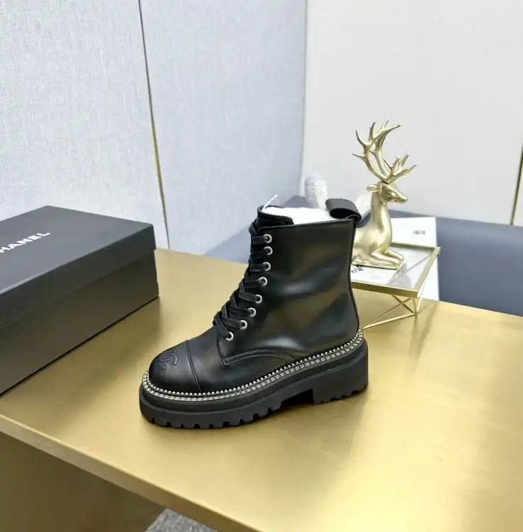 hype Chanel Boots