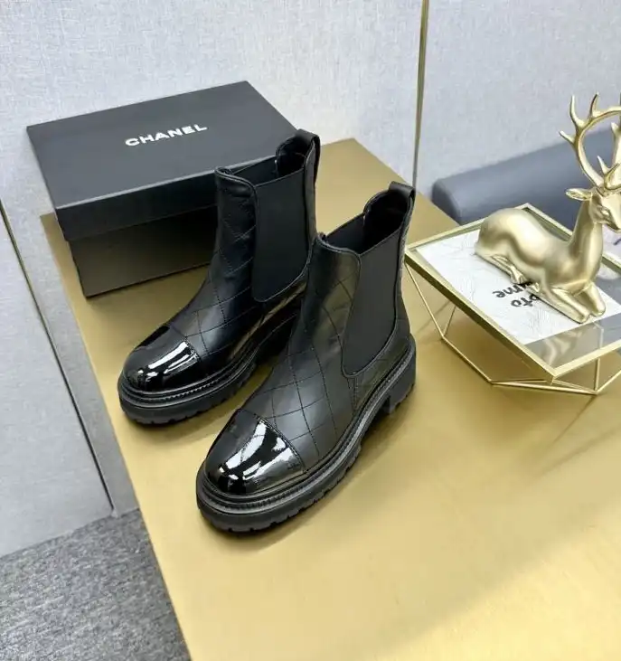 hype Chanel Boots