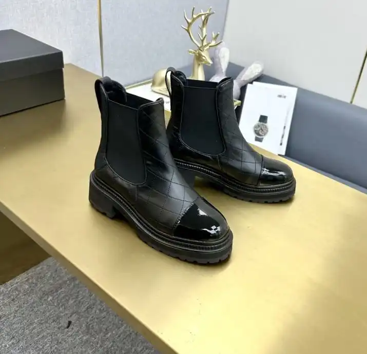 hype Chanel Boots