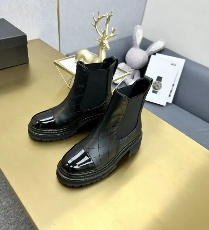 hype Chanel Boots