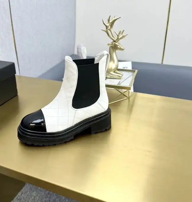 hype Chanel Boots