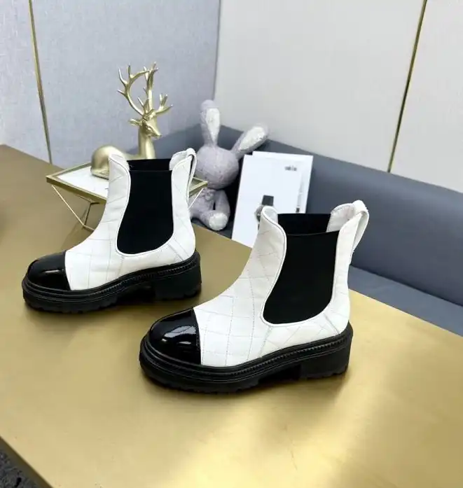 hype Chanel Boots