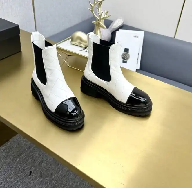 hype Chanel Boots