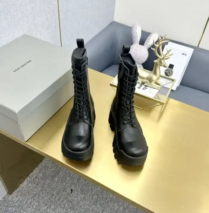 hype Balenciaga Boots